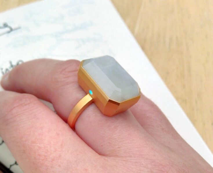 Ringly, a company that makes jewellery with connected features. (Photo: Georgina Bourke/IF, CC-BY)